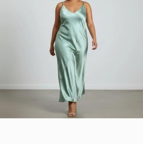 Wildfang Dresses & Skirts - Wildfang Elegant Green Women's Dress Size XS